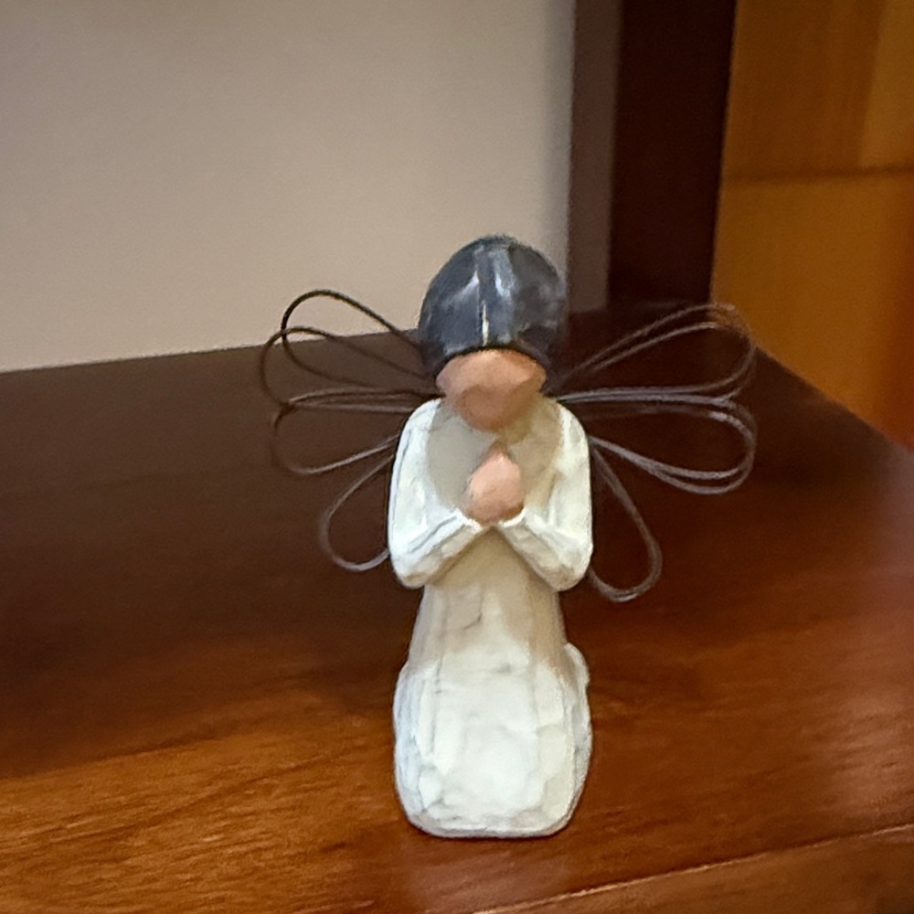 Willow Tree Angel Sculpture - Cream and Gray